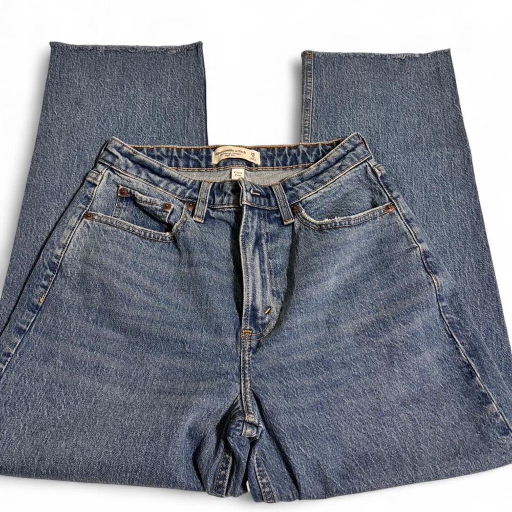Abercrombie & Fitch Curve Love High Rise Jeans (The Vintage Straight)